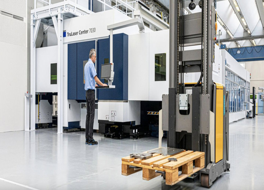 EL NUEVO SOFTWARE OSEON DE TRUMPF AUMENTA LA PRODUCTIVIDAD EN LA FABRICACIÓN CONECTADA